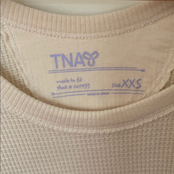 ARITZIA/TNA cream waffle shirt - Picture 2 of 4